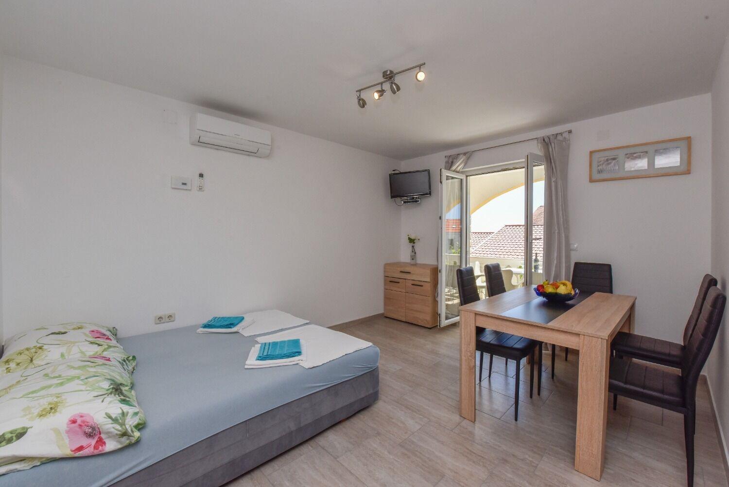 Apartments Mark - 200 M From Sea Novalja Dış mekan fotoğraf