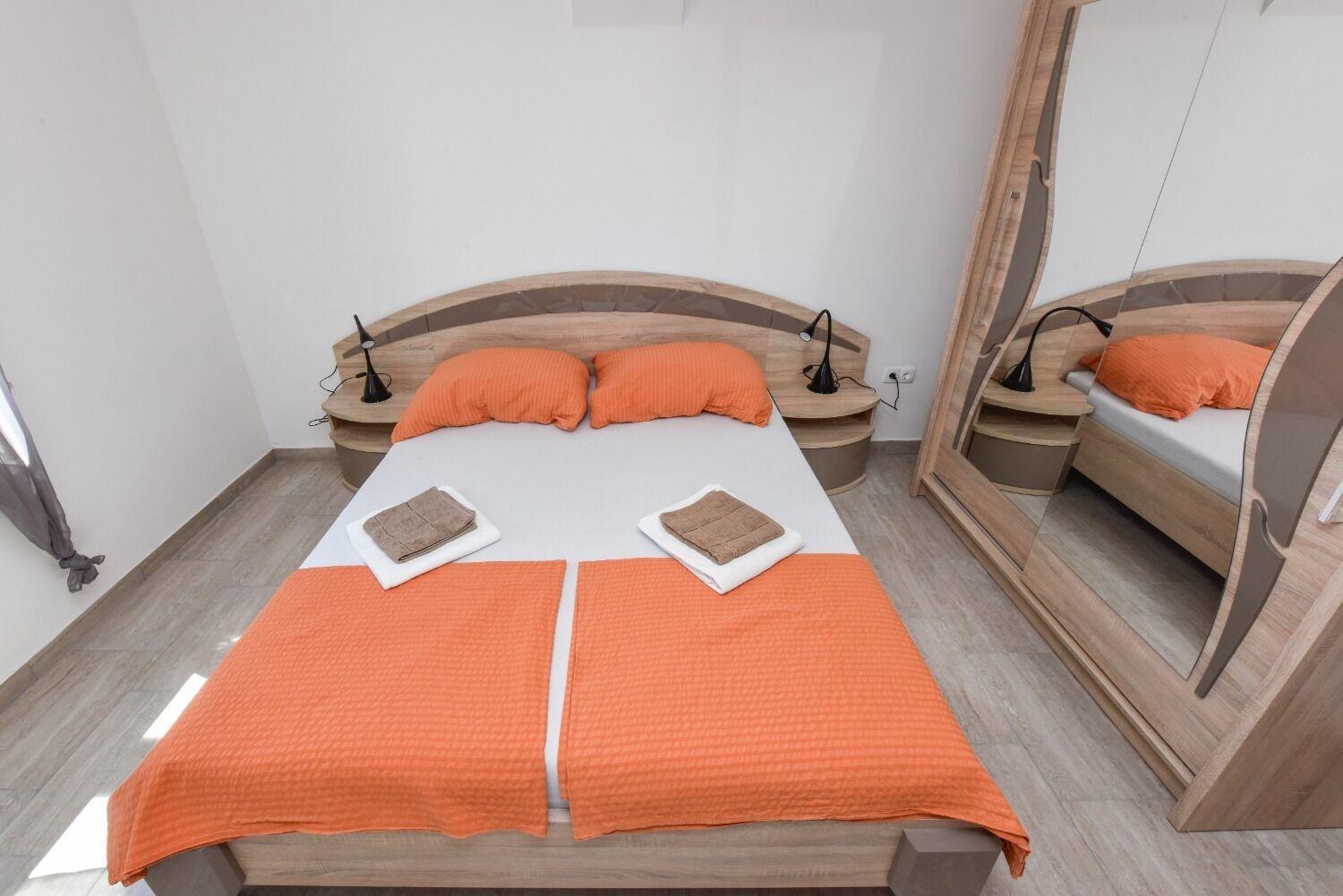 Apartments Mark - 200 M From Sea Novalja Dış mekan fotoğraf