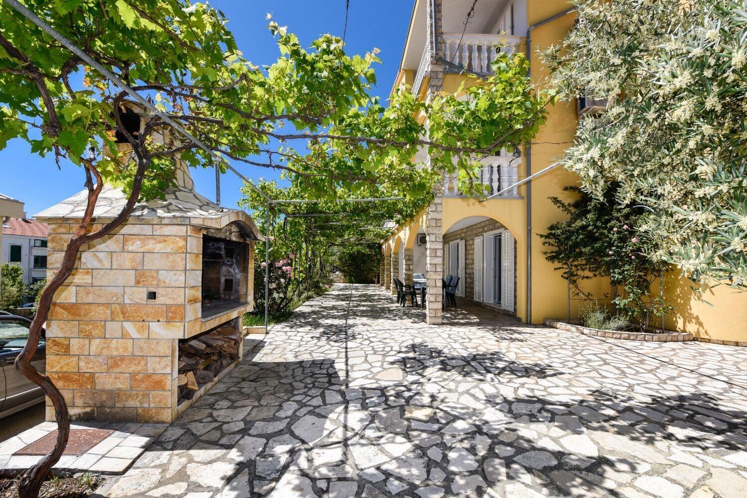 Apartments Mark - 200 M From Sea Novalja Dış mekan fotoğraf